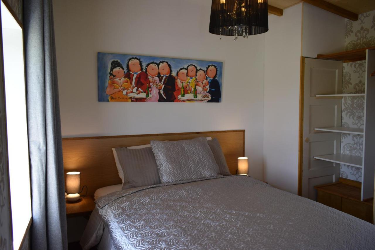 Bed and Breakfast Le Chene D'Or Marcheseuil Exterior foto