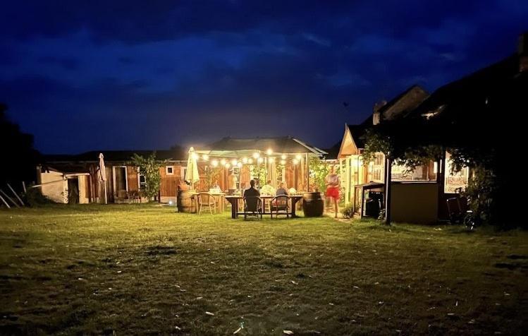 Bed and Breakfast Le Chene D'Or Marcheseuil Exterior foto