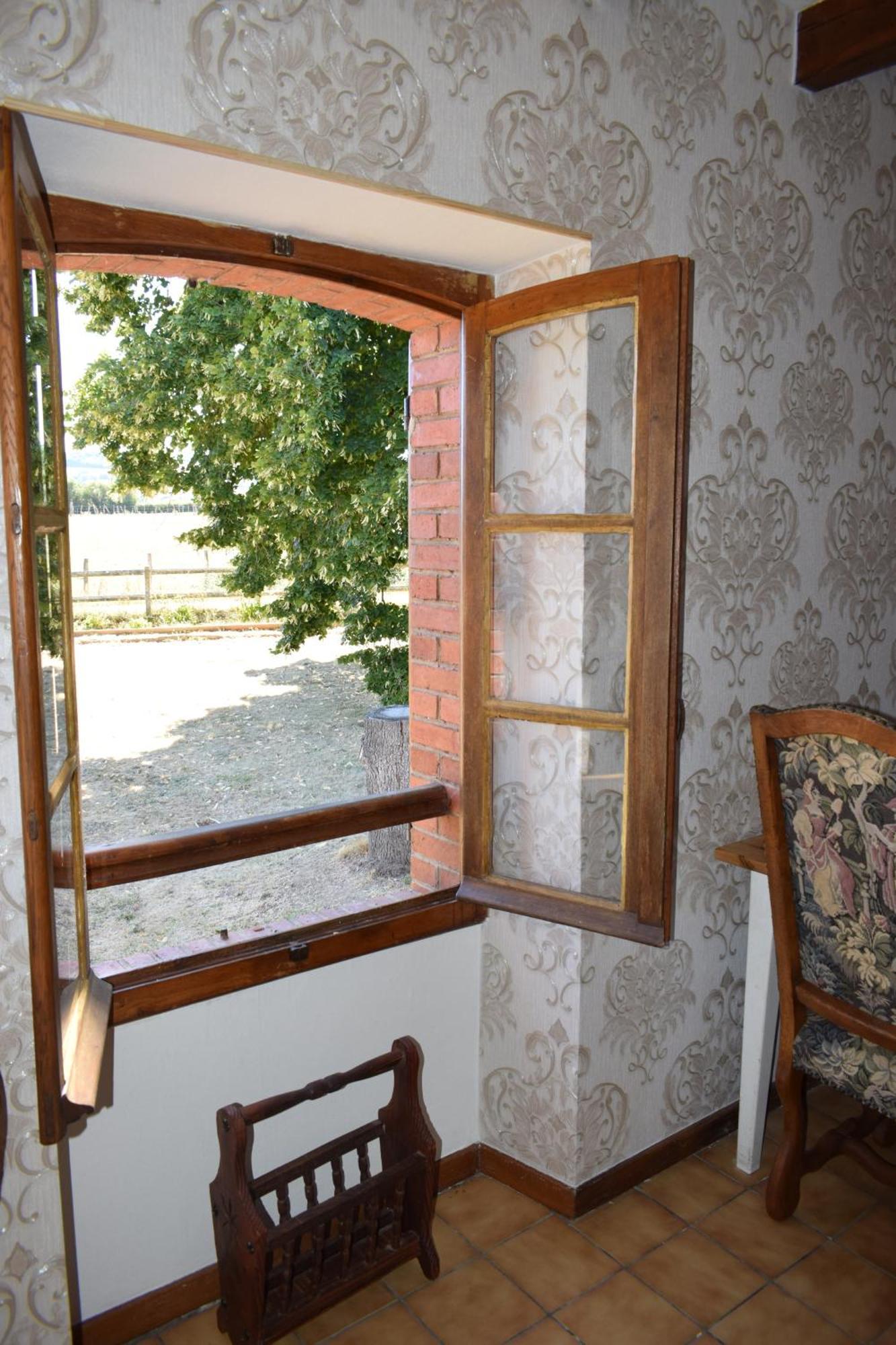 Bed and Breakfast Le Chene D'Or Marcheseuil Exterior foto