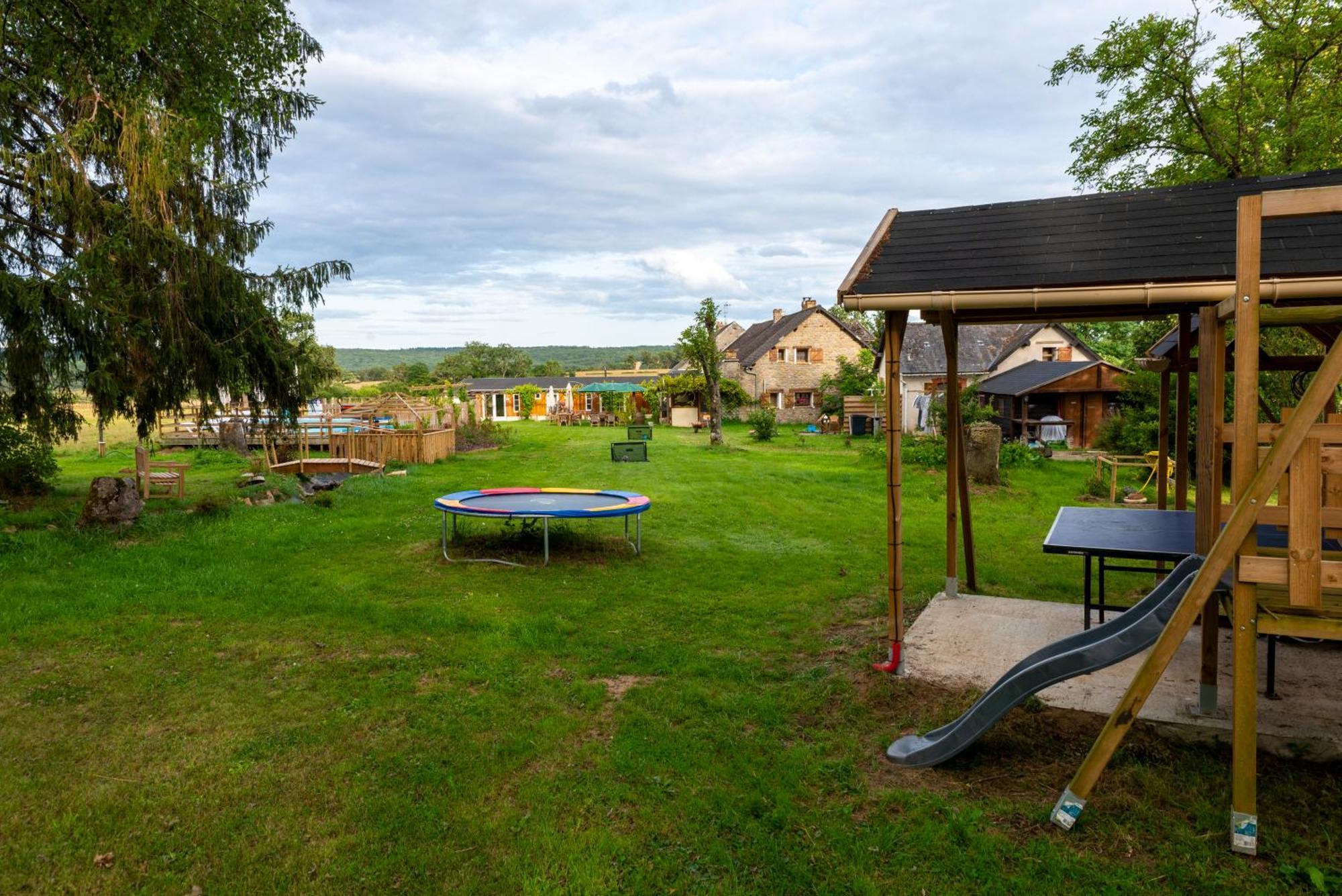 Bed and Breakfast Le Chene D'Or Marcheseuil Exterior foto